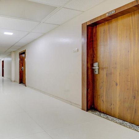 Hotel O Address Inn Mumbai Exterior photo