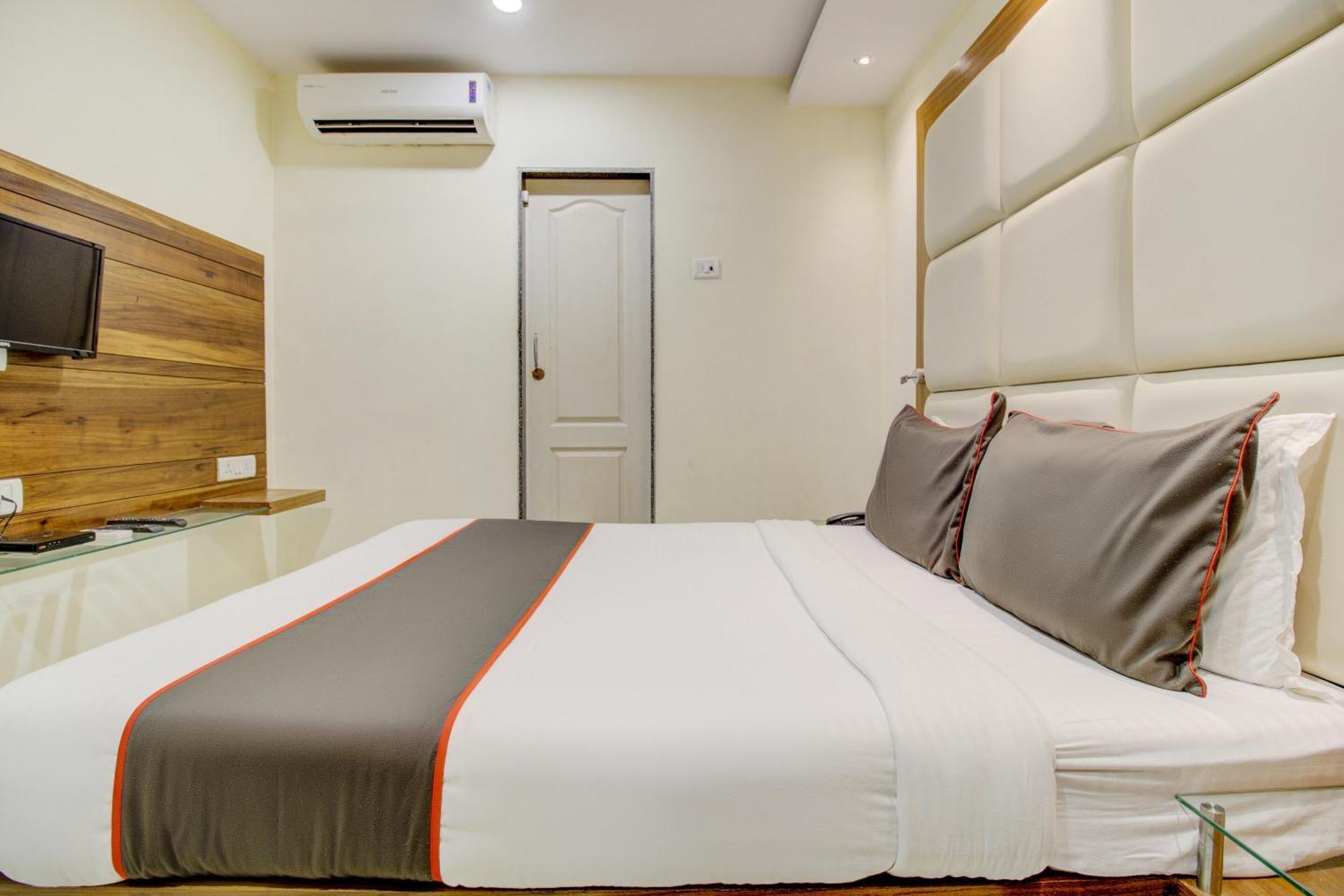 Hotel O Address Inn Mumbai Exterior photo